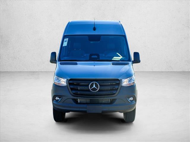 New 2027 Mercedes-Benz Sprinter 2500 image 2