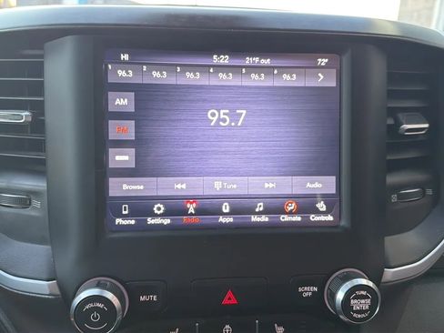 Used 2020 RAM 1500 Big Horn image 24