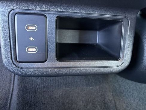 Used 2025 Kia K4 EX image 27