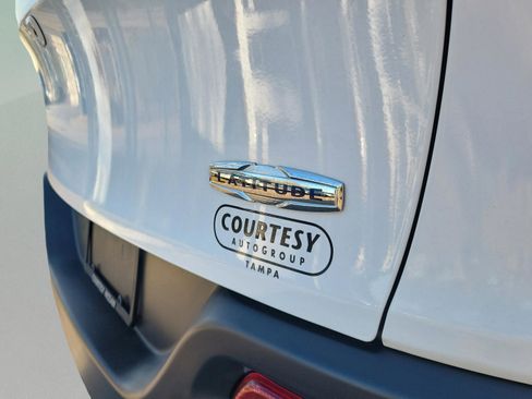 Used 2016 Jeep Cherokee Latitude image 30