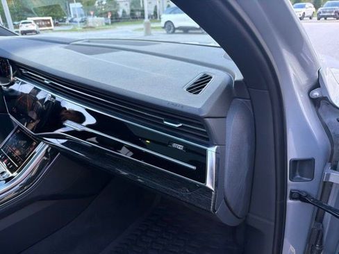 Used 2021 Audi Q7 3.0T Prestige AWD/4WD image 26