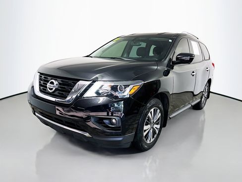 Used 2017 Nissan Pathfinder SL w/ SL Tech Package FWD image 10
