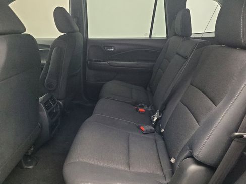 Used 2019 Honda Passport Sport image 18