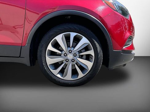 Used 2019 Buick Encore Preferred w/ Safety Package FWD image 33