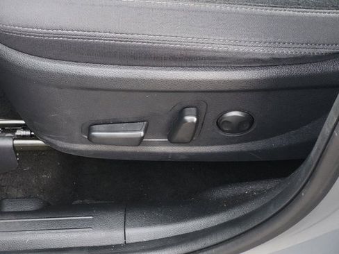 Used 2023 Hyundai Santa Fe SEL image 12