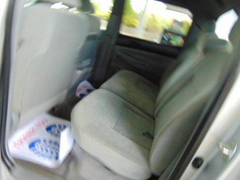 Used 2009 Toyota Tacoma 4x4 Double Cab image 7