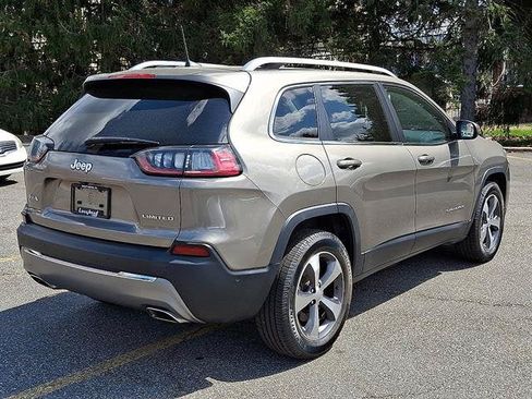 Used 2021 Jeep Cherokee Limited AWD/4WD image 7