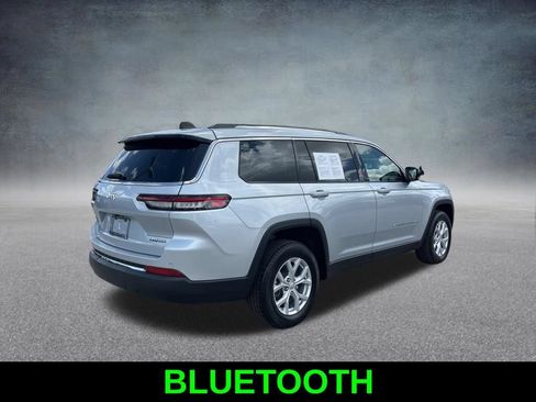 Used 2024 Jeep Grand Cherokee L Limited RWD image 5