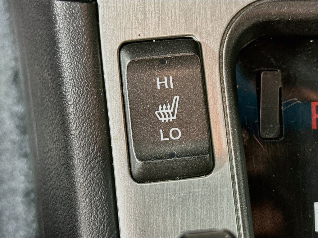 Used 2005 Honda Accord EX-L image 19