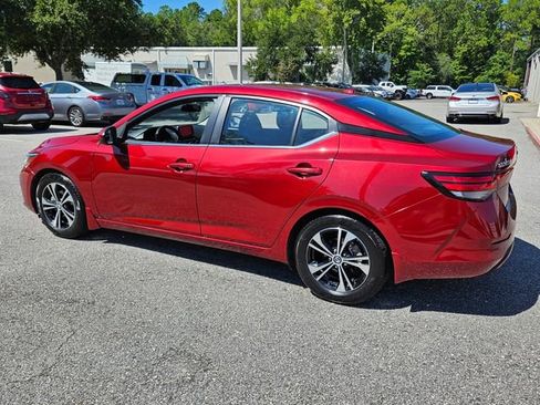 Used 2023 Nissan Sentra SV image 3