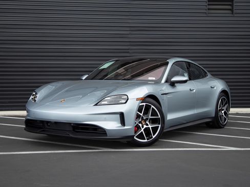 Used 2026 Porsche Taycan 4S AWD/4WD image 1