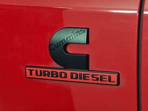 Used 2022 RAM 2500 Big Horn w/ Night Edition image 14