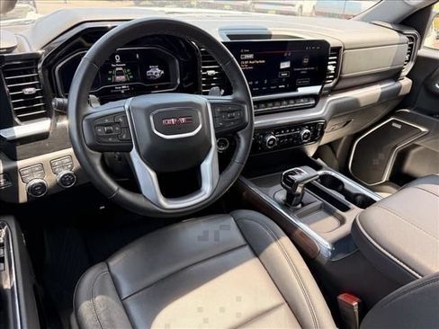 Used 2024 GMC Sierra 1500 SLT w/ SLT Premium Plus Package AWD/4WD image 13
