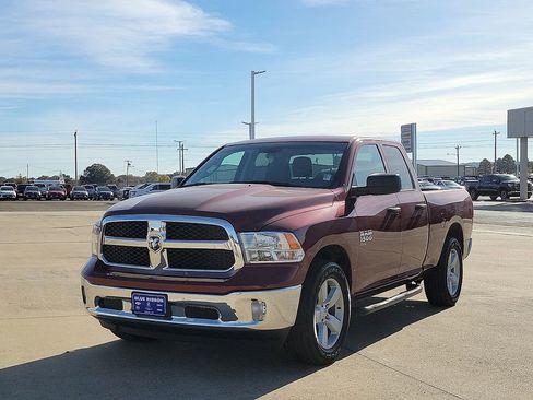 Used 2022 RAM 1500 Tradesman w/ Tradesman SXT Package image 2
