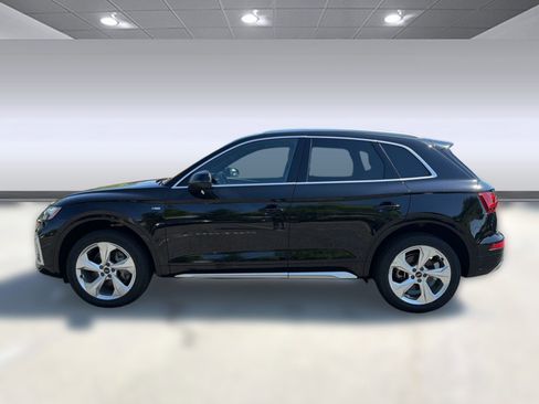 Used 2022 Audi Q5 2.0T Prestige w/ Prestige Package AWD/4WD image 2