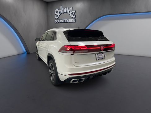 New 2026 Volkswagen Atlas Cross Sport SEL Premium R-Line AWD/4WD image 11