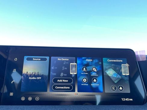 New 2026 Nissan Kicks SV w/ Interior Electronics Package image 8