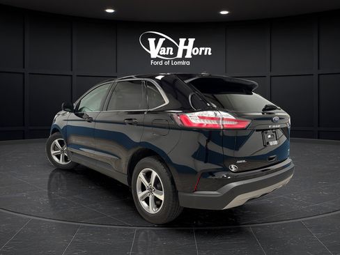 Used 2024 Ford Edge SEL w/ Convenience Package AWD/4WD image 5