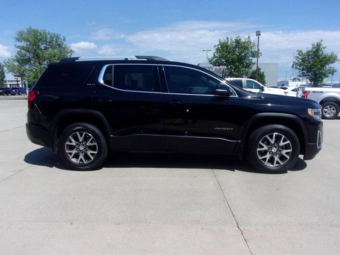 Used 2021 GMC Acadia SLE w/ Driver Convenience Package AWD/4WD image 3