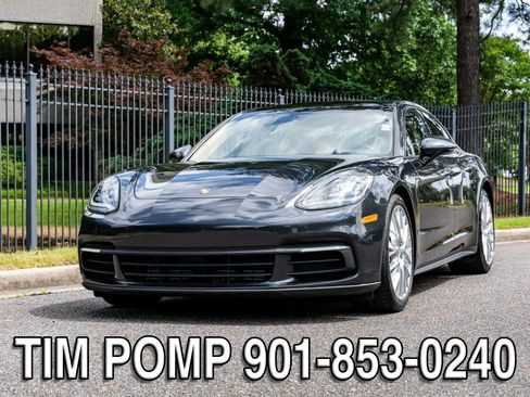 Used 2019 Porsche Panamera image 2