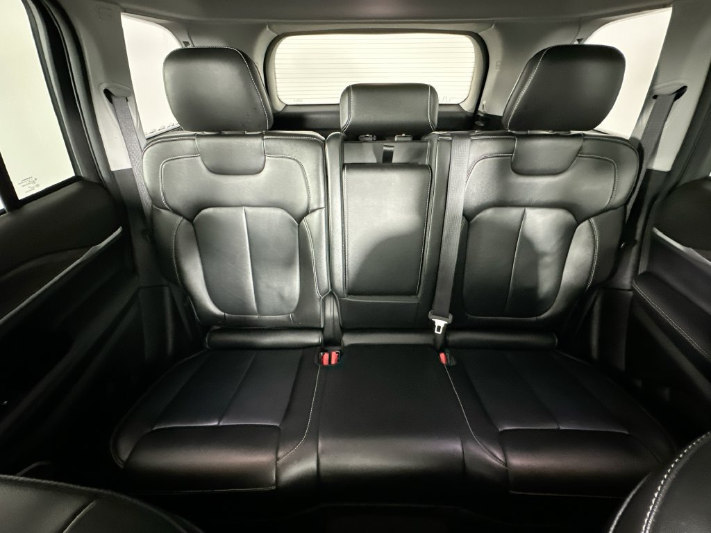 Used 2022 Jeep Grand Cherokee Limited 4xe AWD/4WD image 13