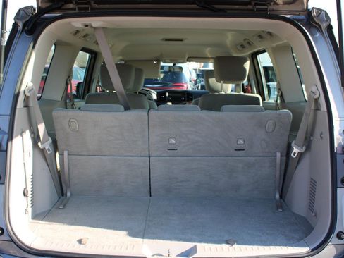 Used 2014 Nissan Quest S image 9
