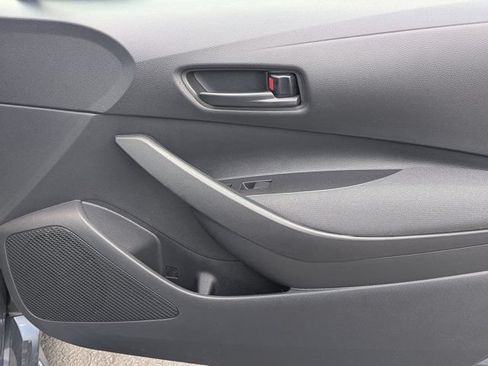 Used 2026 Toyota Corolla LE FWD image 13