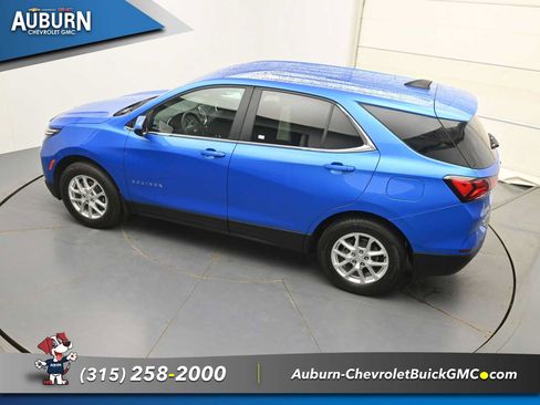 Used 2024 Chevrolet Equinox LT AWD/4WD image 30