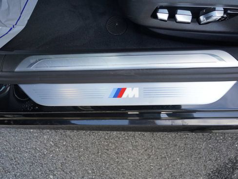 Used 2018 BMW 750i RWD image 18