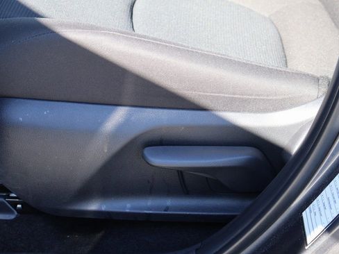 Used 2025 Toyota RAV4 LE image 23