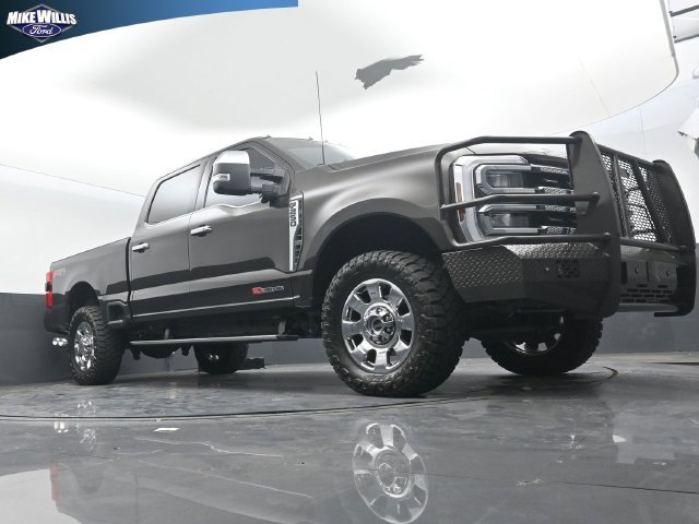 Used 2025 Ford F250 King Ranch w/ Chrome Package AWD/4WD image 17