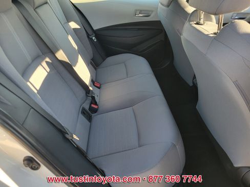 Certified 2025 Toyota Corolla SE image 13