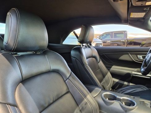 Used 2025 Ford Mustang Premium RWD image 18