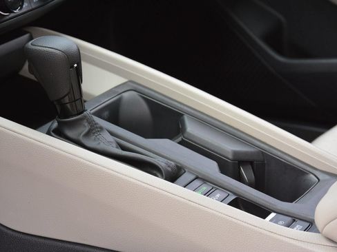 Used 2023 Honda Accord EX image 14