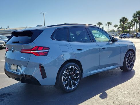 Used 2026 BMW X3 xDrive30 w/ Premium Package AWD/4WD image 3