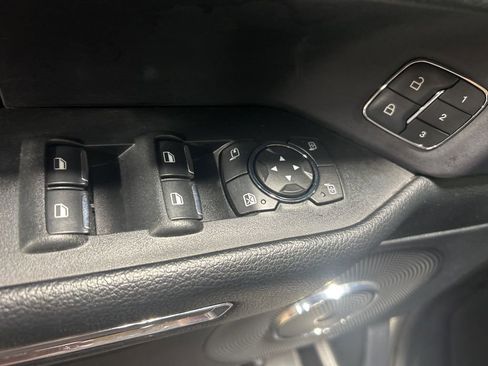 Used 2021 Ford Expedition XLT AWD/4WD image 11