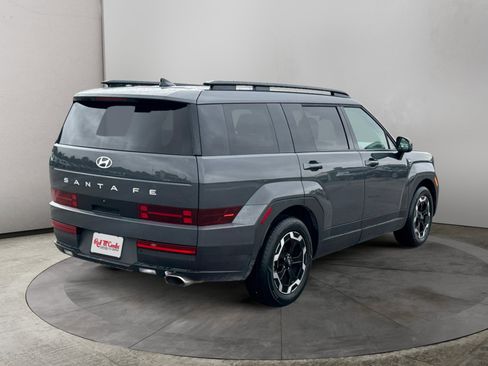 Used 2025 Hyundai Santa Fe SEL image 5