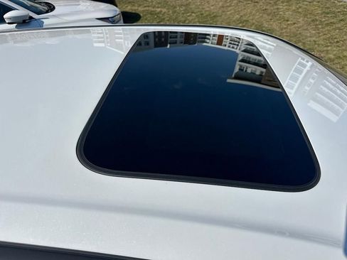 Used 2023 Honda CR-V EX-L image 14