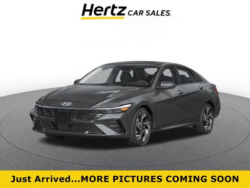 Used 2025 Hyundai Elantra SEL FWD image 1