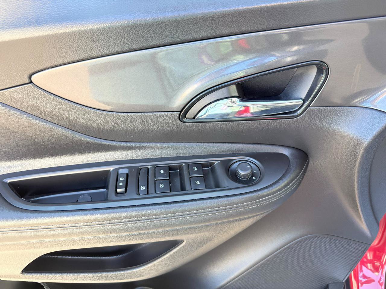 Used 2019 Buick Encore Preferred FWD image 15
