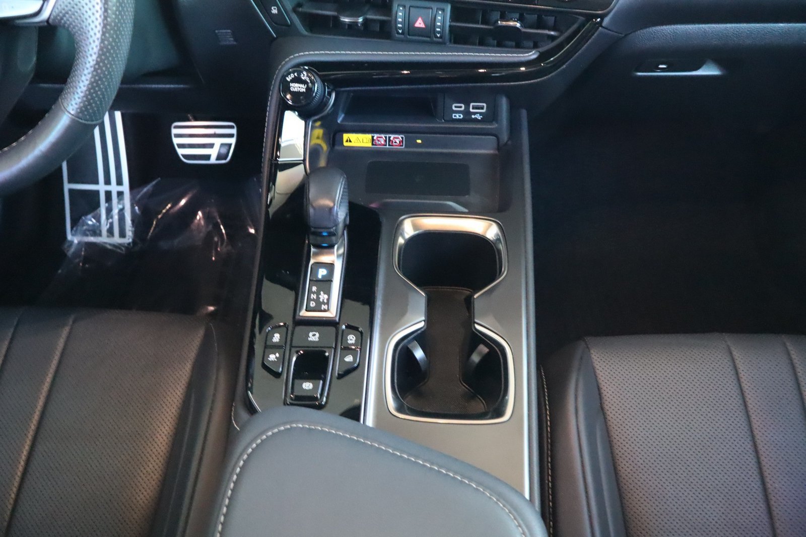 Used 2023 Lexus NX 350 F Sport AWD/4WD image 32