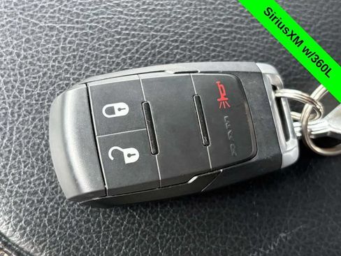 Used 2024 RAM 2500 Tradesman w/ Chrome Appearance Group AWD/4WD image 26
