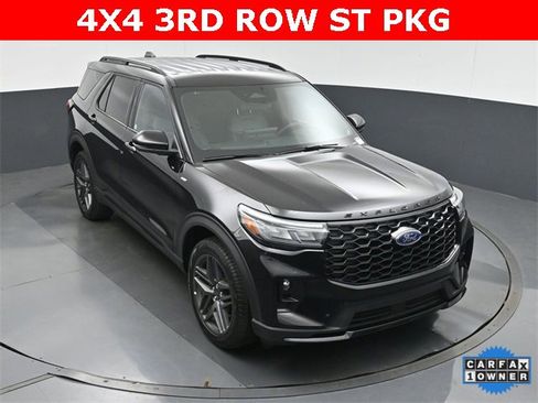 Used 2025 Ford Explorer ST-Line w/ ST-Line Street Pack image 28