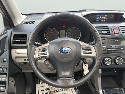 Used 2015 Subaru Forester 2.5i Premium AWD/4WD image 25