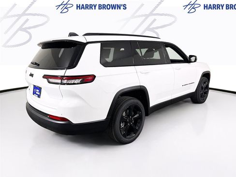 New 2025 Jeep Grand Cherokee L Altitude image 33