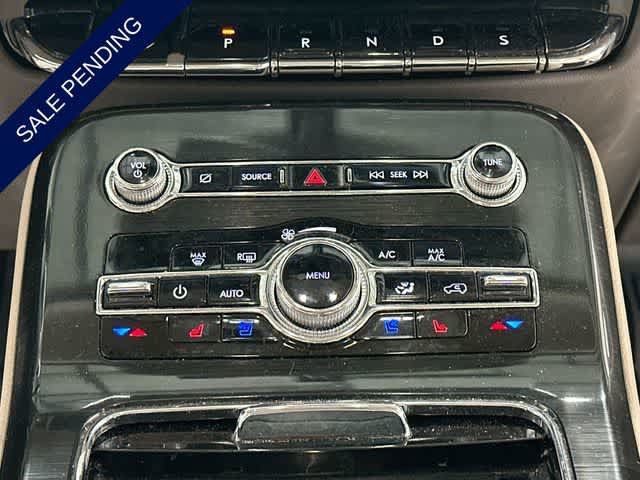 Used 2023 Lincoln Nautilus Reserve AWD/4WD image 16