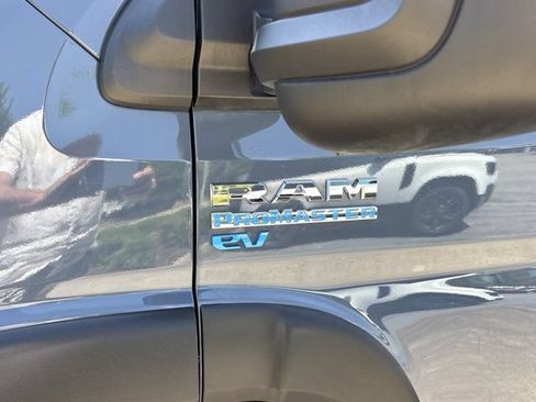 Used 2024 RAM ProMaster 3500 FWD image 18
