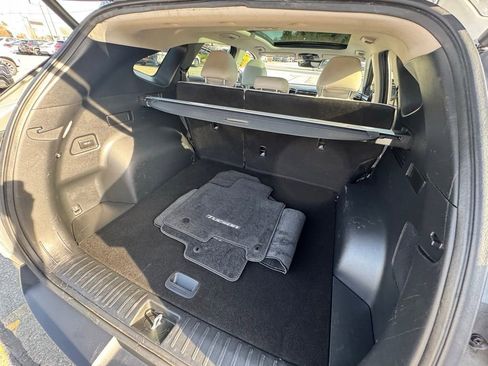 Used 2024 Hyundai Tucson Limited image 35