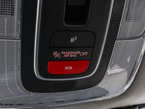 Used 2026 Hyundai Elantra Limited FWD image 33