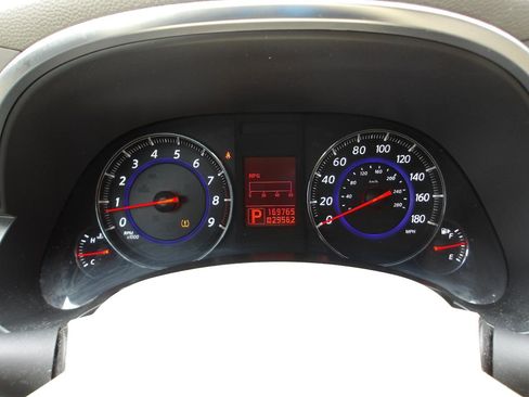 Used 2009 INFINITI FX35 AWD w/ Technology Pkg image 18